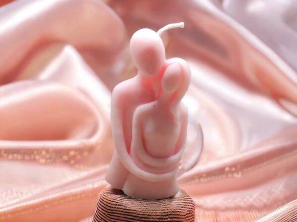 Romantic Couple Candle - Pink