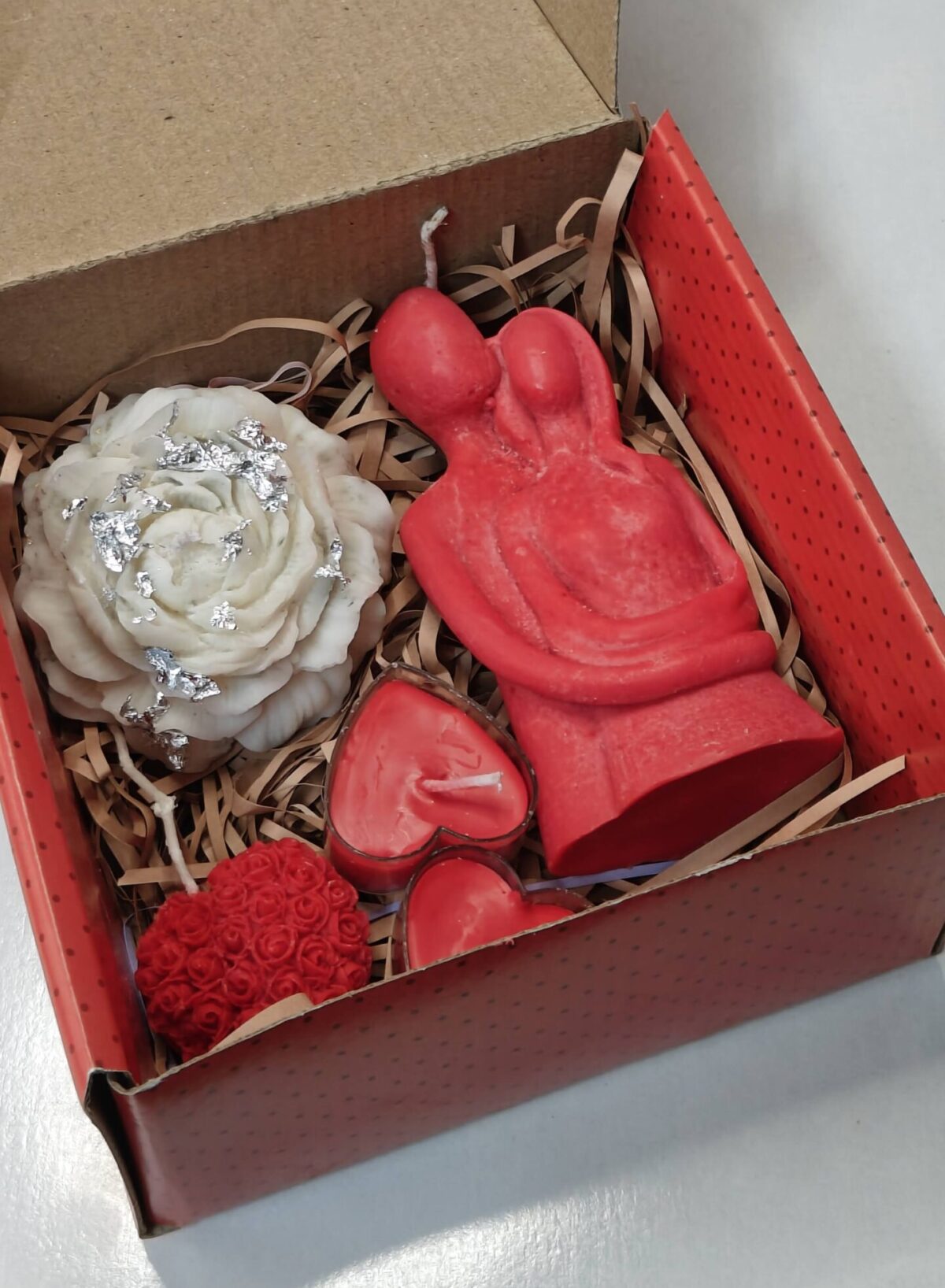 Blossoms of Love Gift Box | Soy Candles
