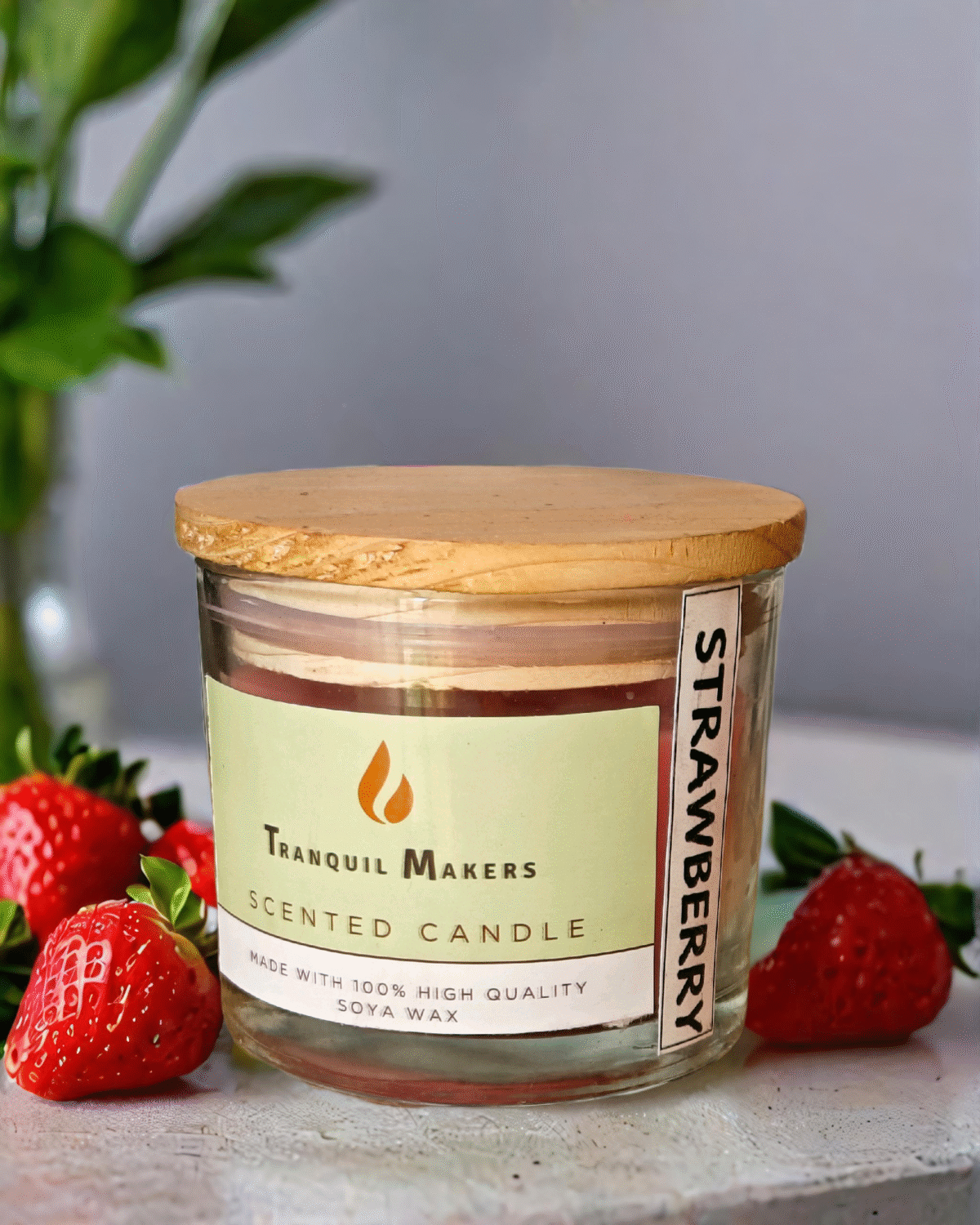 Berry Bliss – Strawberry Scented Candle - Image 4