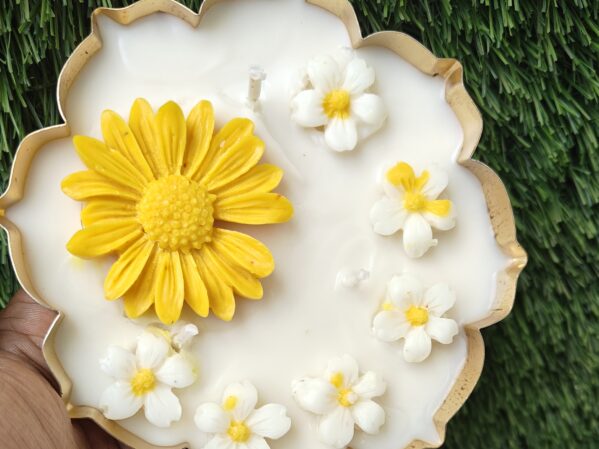 Petal Urli - Daisy Theme - 5.5 Inch