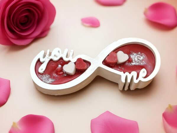 You & Me Infinity Candle